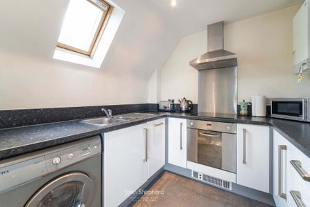 2 bedroom flat to rent - Photo 5