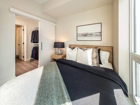 The Oliver Apartments — The Sport - Photo 4
