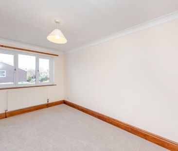 3 bedroom detached house to rent - Photo 5