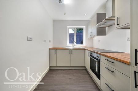 Studio to rent - Photo 2
