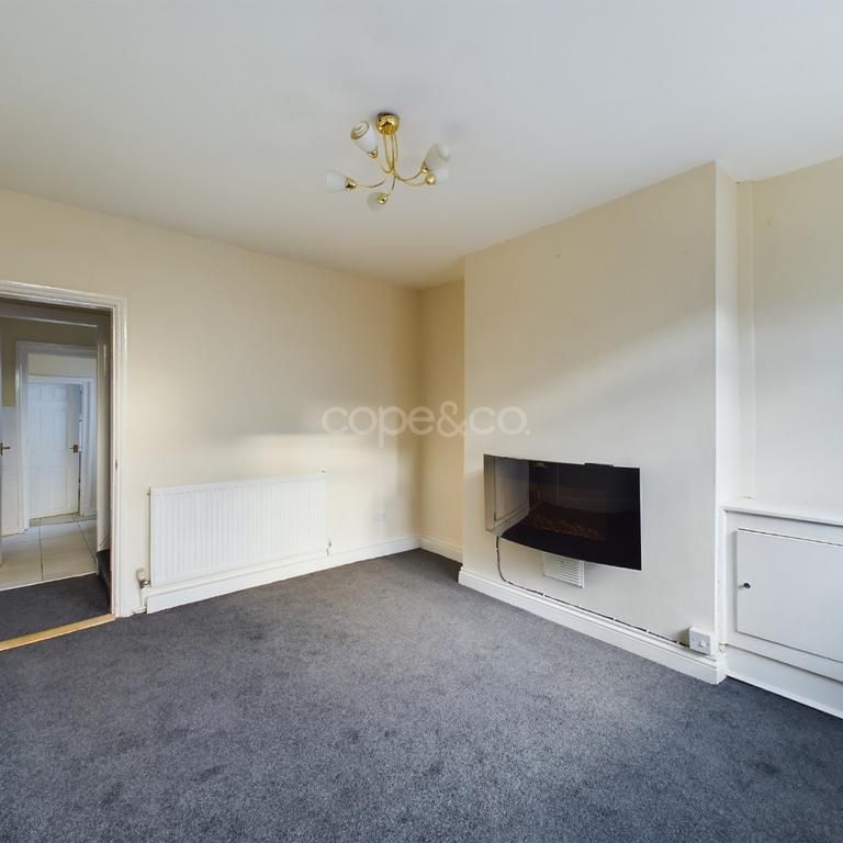 2 bedroom terraced house to rent - Photo 1
