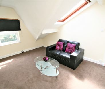 Flat 5, 207 HYDE PARK ROAD Leeds - LS6 1AH - Photo 3