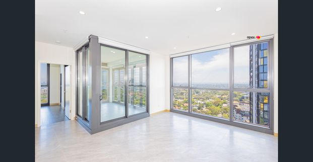 Harbour Bridge Views - One Bedroom plus Study with Winter Garden - Photo 1