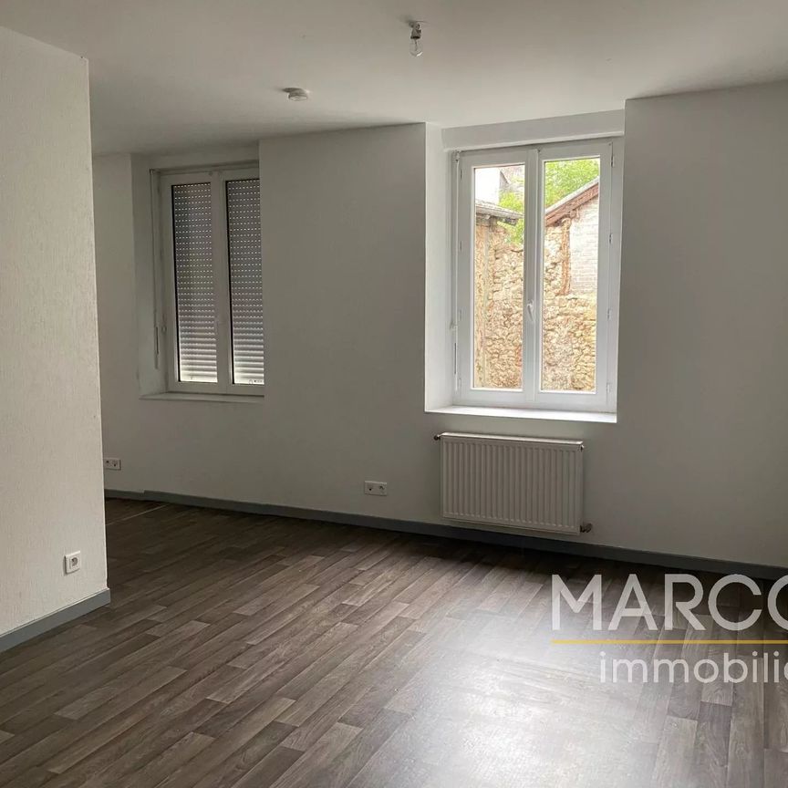 Location Appartement 3 pièces 45m² LA SOUTERRAINE 23300 - Photo 1