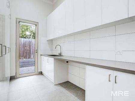 10 Illawara Road, Hawthorn - Photo 3