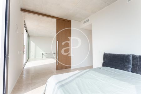 Furnished house for rent on Molí Street (Can Girona) - Photo 4