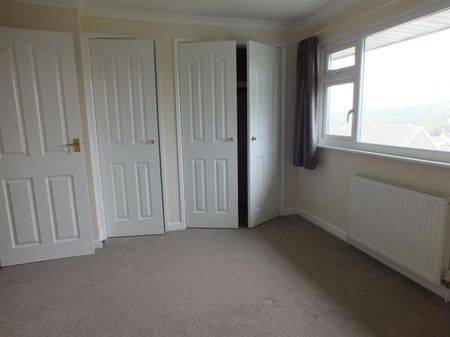 Woodbury Park, Axminster, Devon - Photo 3