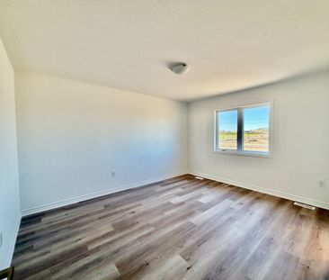 For Lease - 333 Millstone Street, Kitchener, Ontario - Photo 5