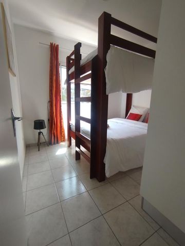VILLA MEUBLEE de 110 m² - Ligne des Bambous - SAINT-PIERRE - Photo 5