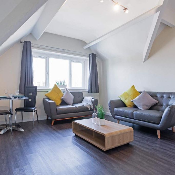 2 bedroom flat to rent - Photo 1