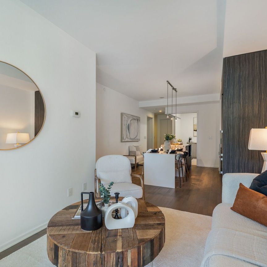 For Lease - 1 Bloor Street Unit# 303, Toronto, Ontario - Photo 1