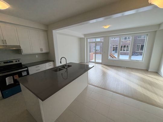 For Lease - 14 Harvey Bunker Crescent, Markham, Ontario - Photo 1