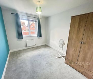 3 bedroom semi-detached house to rent - Photo 6