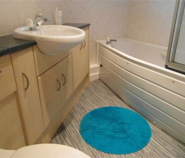 Boston House, 14 Waterside Drive, Hockley - Photo 6