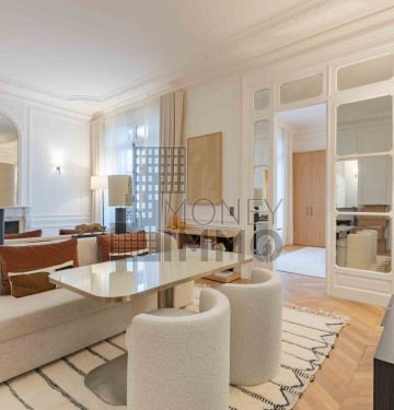 Appartement • Invalides - Photo 1