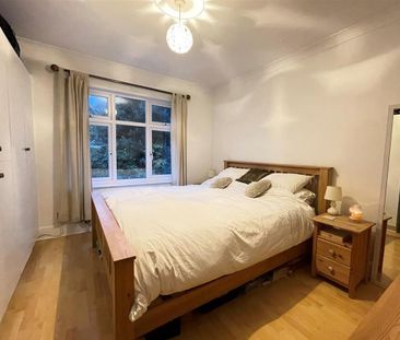 3 bedroom detached house to rent - Photo 4