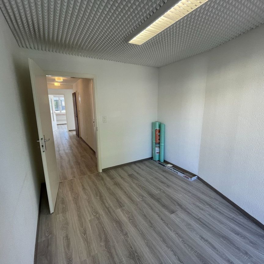 Appartement de 70m2 devant la gare avec balcon - Foto 1