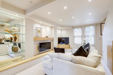 2 bedroom townhouse to rent - Photo 4