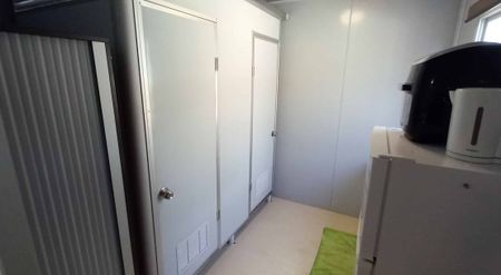 1 bedroom unit - Photo 3