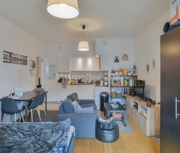 Appartement te huur in Woluwe-Saint-Lambert - Photo 2