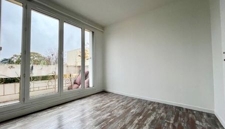 Appartement 4 pièces 63m2 REIMS 600 euros - Photo 3