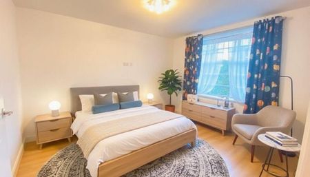 3 bedroom apartment to rent - Photo 4