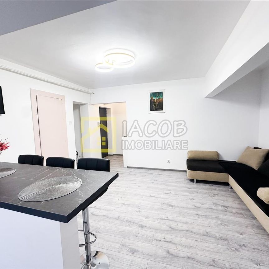 3 camere de inchiriat | Cornisa Bistritei - Photo 1