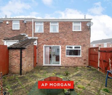 4 bedroom semi-detached house to rent - Photo 4