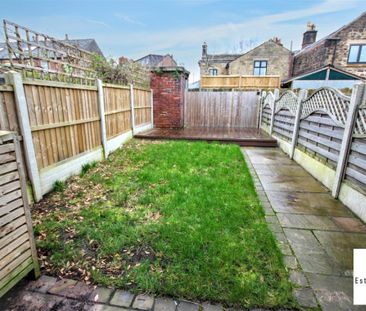 2 Bedroom House - Mid Terrace To Let - Photo 6