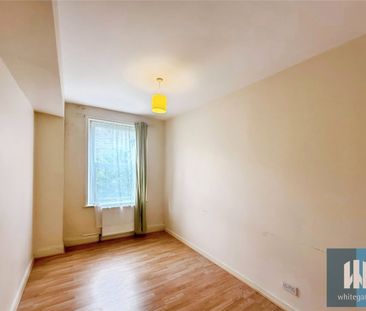 St James Street, Halifax, HX1 - Photo 5