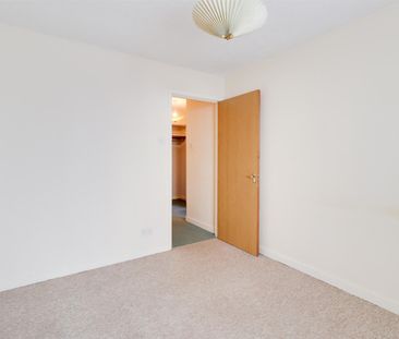 A 1 Bedroom Flat in Millbrook Street GL50 3RR - Photo 6