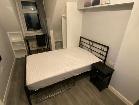 6 bedroom semi-detached house to rent - Photo 5