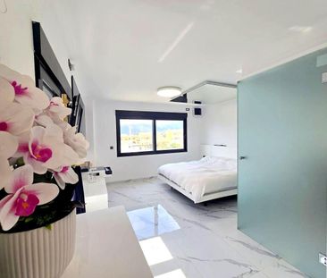 Casa o chalet de alquiler en Carrer del Comtat, Playa de Gandia - Photo 3