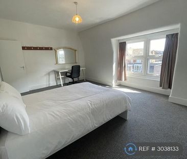 3 bedroom maisonette to rent - Photo 4