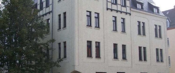 EG Wohnung mit Einbauküche & Balkon - Foto 1