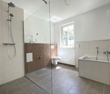 Moderne 3- Raum- Wohnung zum Wohlfühlen in Werdau - Photo 2