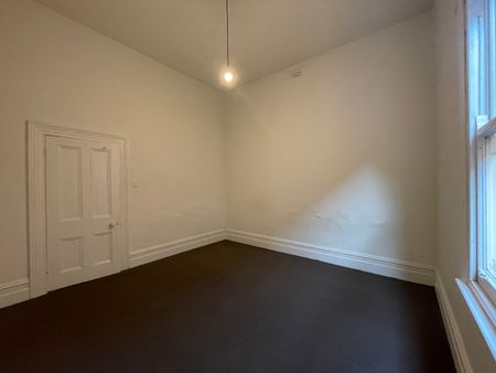 15 Pental Road, Caulfield North VIC 3161 - House For Rent | Domain - Photo 5