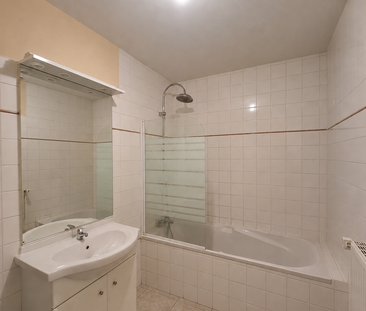 Location Appartement 3 pièces 57m² - Photo 4