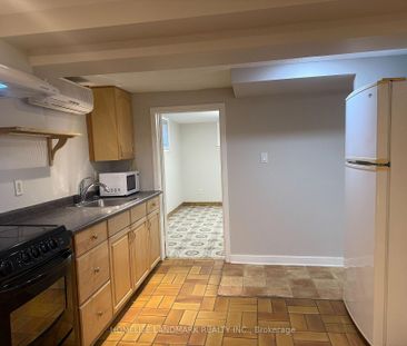 For Lease - 4 Sully Crescent, Toronto, Ontario - Photo 4