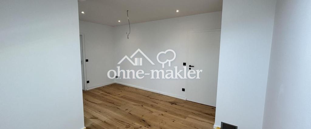 Elegante Wohnung mit hochwertiger Sanierung und Blick direkt in den Wald - Photo 1