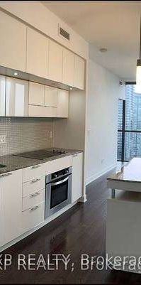 Bloor/Jarvis-Modern Spacious 2Bdrm 2Bath - Photo 1