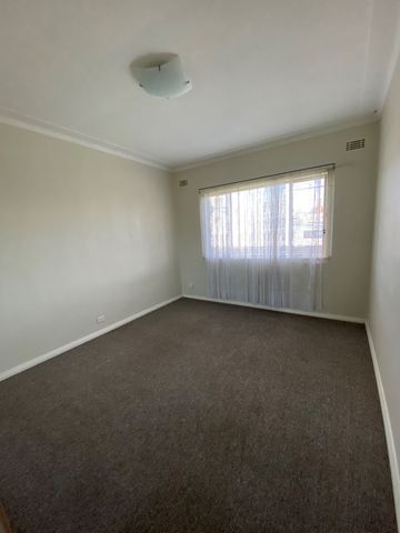 30 Chantry Street, Goulburn, NSW 2580 - Photo 3