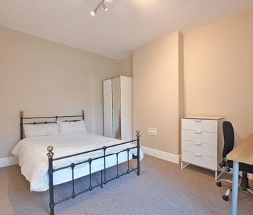 Student House 4 bedroom, Broomhill, Sheffield - Photo 2