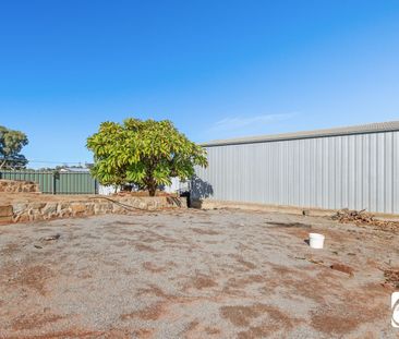 190 Ryan Street - Photo 5