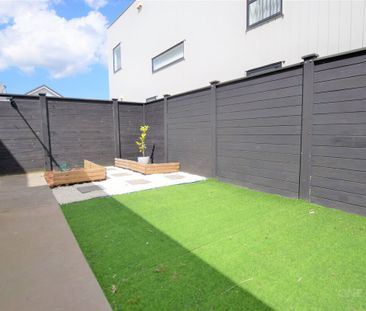 25 Lili Chen Way - Photo 3