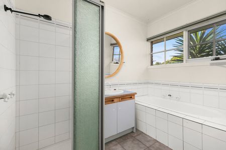 7 View Street, Pascoe Vale VIC 3044 - Photo 4