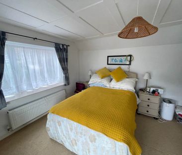 Bleadon, Weston-super-Mare, North Somerset - Photo 3