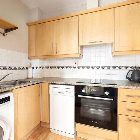 137 Granitefield Manor Rochestown Avenue Dun Laoghaire Co Dublin - Photo 1