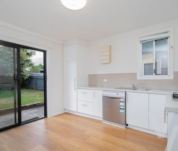 14 Brown Street, Wallsend NSW 2287 - House For Rent | Domain - Photo 3