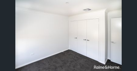 THREE BEDROOM DELIGHT - Photo 4